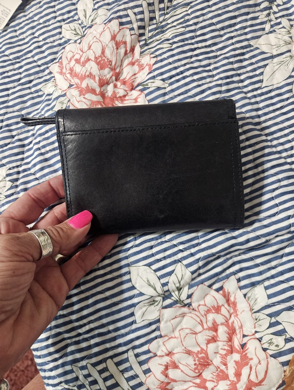 Coach Wallet - Picture 7 of 8